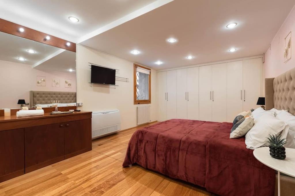 Apt With Amazing View - San Marco Apartment Venesia Bagian luar foto